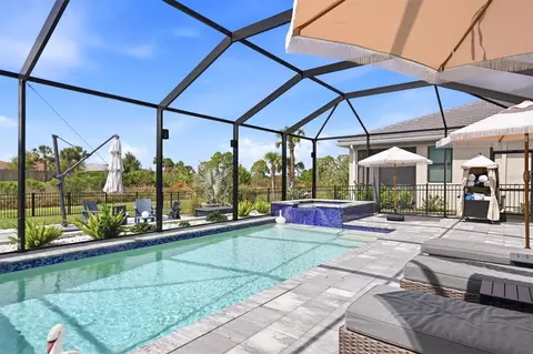Exterior - 18645 Midsummer Pl, Venice, FL 34293 photo 6 of 20