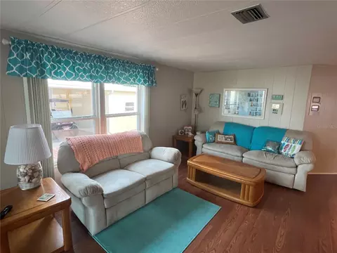 825 Jolanda Cir, Venice, FL 34285 photo 14