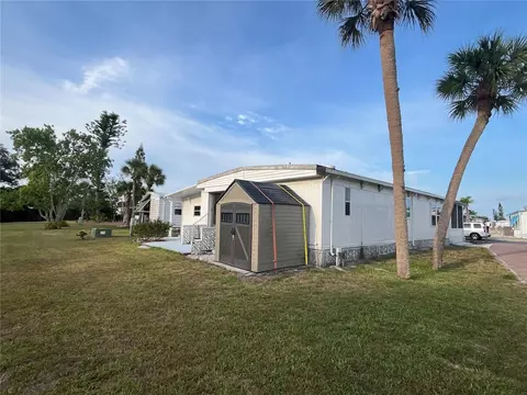 825 Jolanda Cir, Venice, FL 34285 photo 6