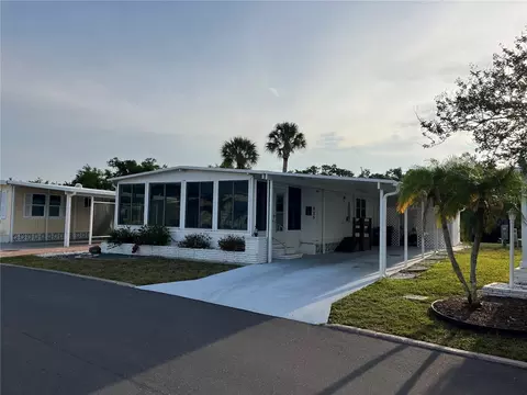 825 Jolanda Cir, Venice, FL 34285