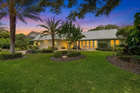 272 Four Knot Ln, Osprey, FL 34229