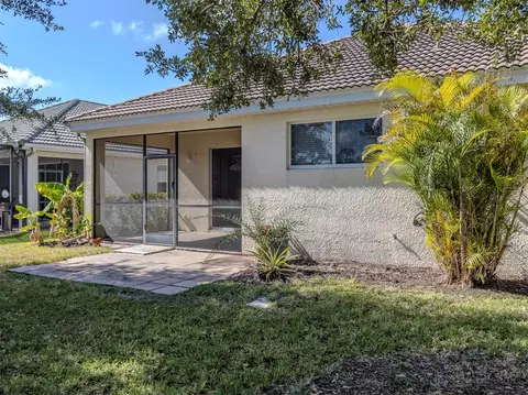 Exterior - 11626 Dancing River Dr, Venice, FL 34292 photo 5 of 12