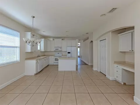 Kitchen - 11626 Dancing River Dr, Venice, FL 34292 photo 2 of 3