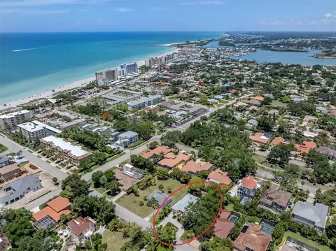 View/Area - 628 Granada Ave, Venice, FL 34285 photo 8 of 21