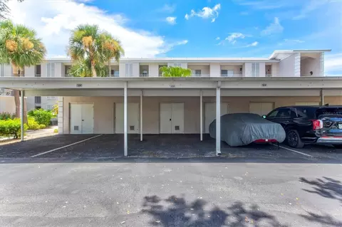 437 Cerromar Ln #424, Venice, FL 34293
