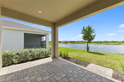 Exterior - 11566 Boundless Ter, Venice, FL 34293 photo 5 of 8