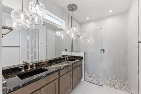Bath - 11566 Boundless Ter, Venice, FL 34293 photo 2 of 4