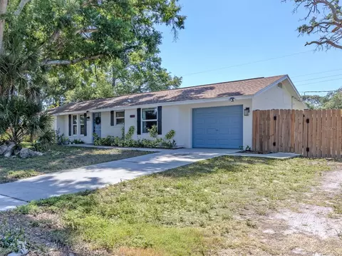 381 Falkland Rd, Venice, FL 34293