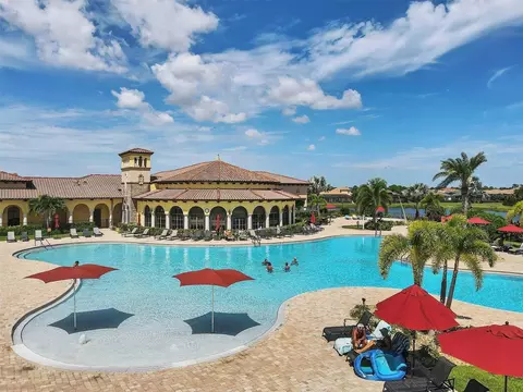 Exterior - 13652 Classico Ct, Venice, FL 34293 photo 12 of 13