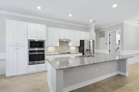 Kitchen - 13652 Classico Ct, Venice, FL 34293 photo 4 of 4