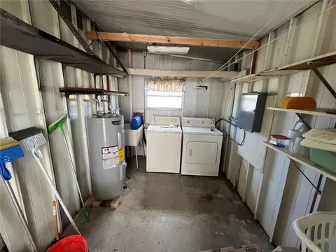 824 Trento, Venice, FL 34285 photo 32