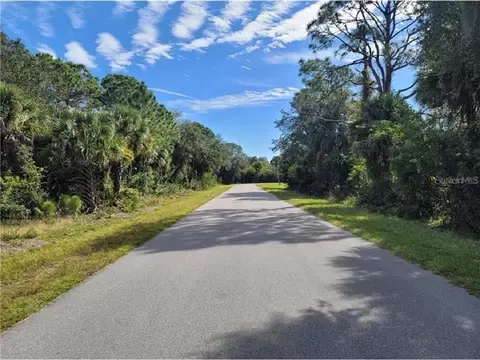 515 Mcdill Dr, Port Charlotte, FL 33953