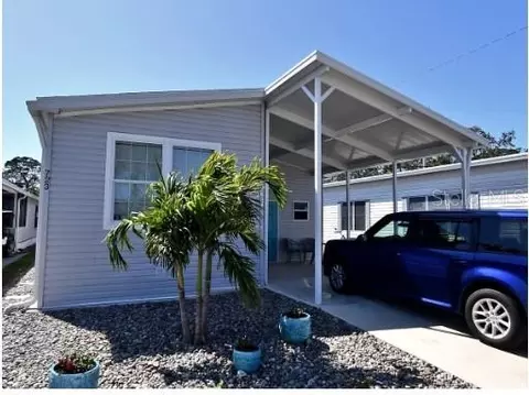 723 S Green Cir, Venice, FL 34285