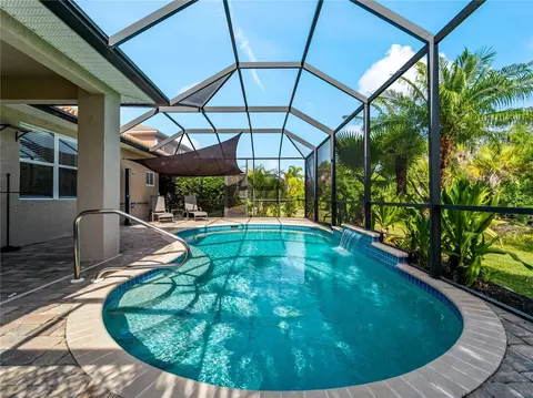 Exterior - 11631 Dancing River Dr, Venice, FL 34292 photo 2 of 25