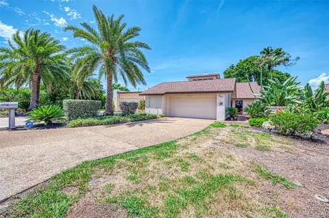 5903 La Vista Ln, Bradenton, FL 34210