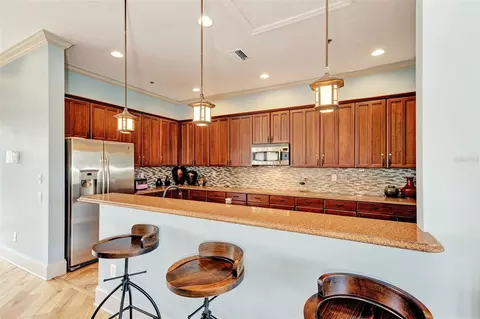 Kitchen - 7734 108th Avenue Cir E, Parrish, FL 34219 photo 9 of 11
