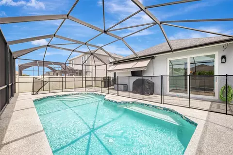 Exterior - 7734 108th Avenue Cir E, Parrish, FL 34219 photo 4 of 19