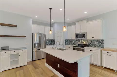 Kitchen - 7734 108th Avenue Cir E, Parrish, FL 34219 photo 2 of 11