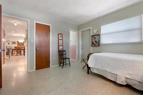 Bedroom - 417 Baycrest Dr, Venice, FL 34285 photo 6 of 9