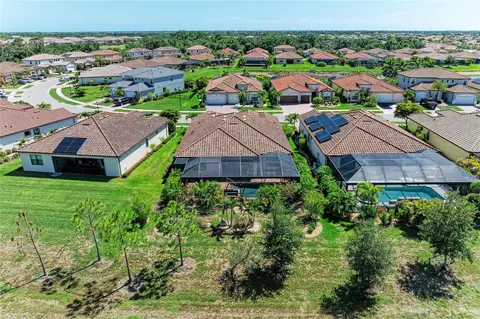 View/Area - 20706 Benissimo Dr, Venice, FL 34293 photo 2 of 8