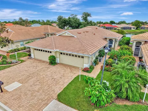 1078 Topelis Dr, Englewood, FL 34223
