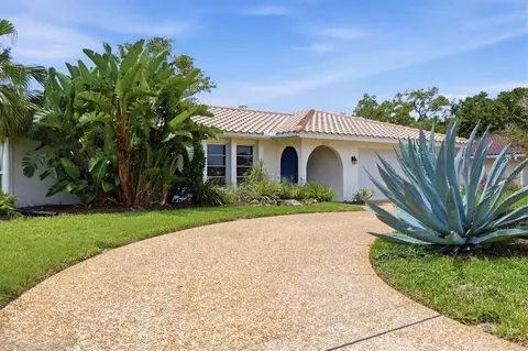 412 Giovanni Dr, Nokomis, FL 34275