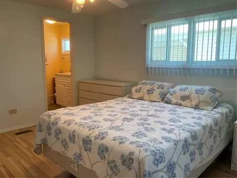 213 Como Dr, Venice, FL 34285 photo 13