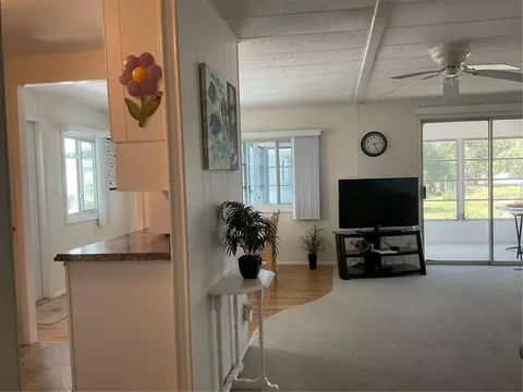 213 Como Dr, Venice, FL 34285 photo 6