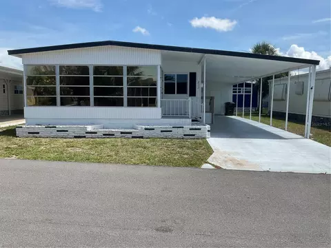 213 Como Dr, Venice, FL 34285