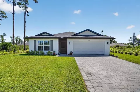 2362 Hagoplan Ln, North Port, FL 34288