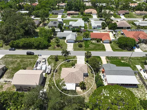 View/Area - 732 Nectar Rd, Venice, FL 34293 photo 4 of 7