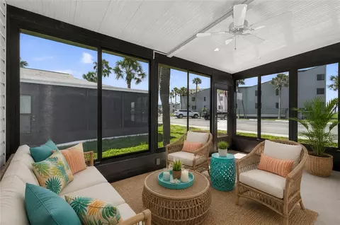 Exterior - 908 Villas Dr #31, Venice, FL 34285 photo 4 of 11