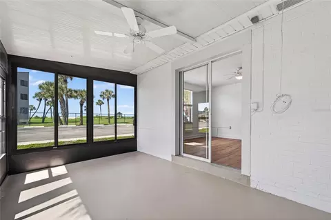 Exterior - 908 Villas Dr #31, Venice, FL 34285 photo 5 of 11