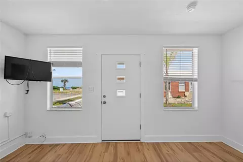 Entry Way - 908 Villas Dr #31, Venice, FL 34285 photo 1 of 2