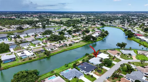 View/Area - 1226 Pine Needle Rd, Venice, FL 34285 photo 8 of 12