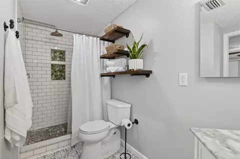 Bath - 1226 Pine Needle Rd, Venice, FL 34285 photo 2 of 3