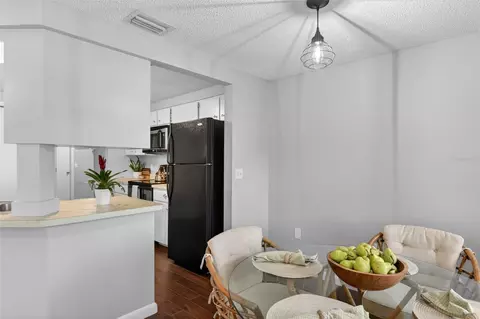 Dining - 1226 Pine Needle Rd, Venice, FL 34285 photo 4 of 4