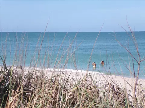 View/Area - 1124 Sunset Dr, Venice, FL 34285 photo 2 of 6