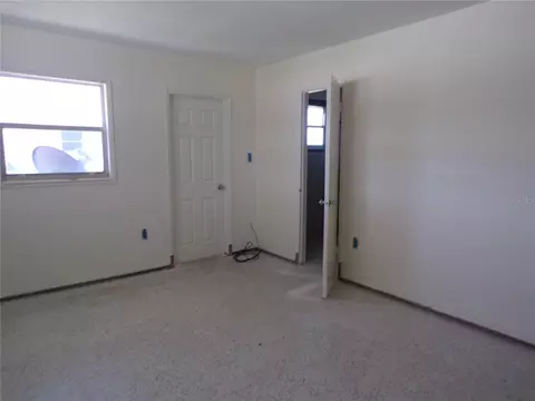 Bedroom - 1124 Sunset Dr, Venice, FL 34285 photo 1 of 2