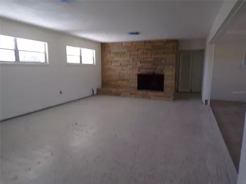 Living - 1124 Sunset Dr, Venice, FL 34285 photo 6 of 6