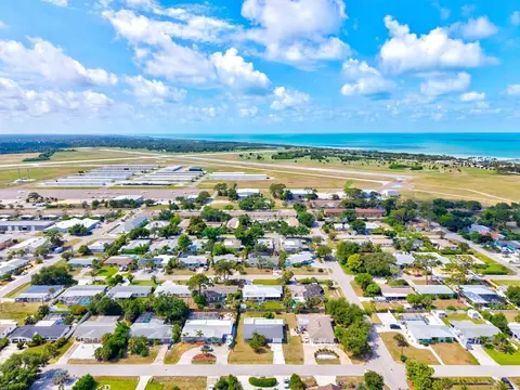 View/Area - 106 Aurora St E, Venice, FL 34285 photo 7 of 19
