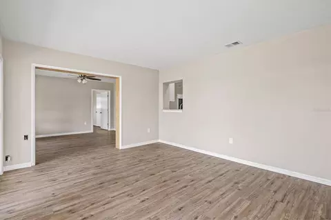 Living - 106 Aurora St E, Venice, FL 34285 photo 11 of 12
