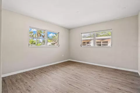 Bedroom - 106 Aurora St E, Venice, FL 34285 photo 1 of 7