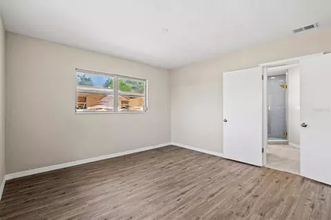 Bedroom - 106 Aurora St E, Venice, FL 34285 photo 2 of 7