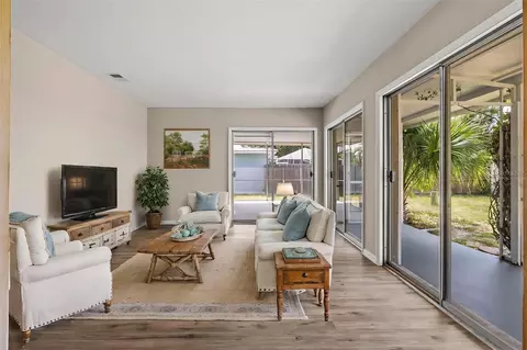 Living - 106 Aurora St E, Venice, FL 34285 photo 9 of 12