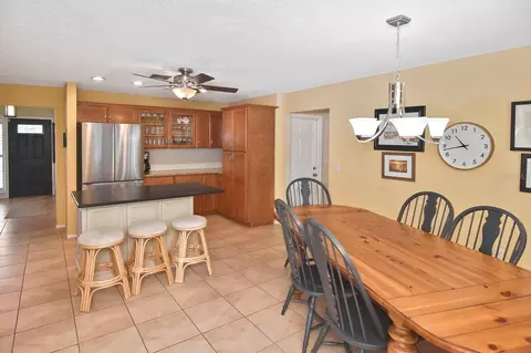 Dining - 429 Darling Dr, Venice, FL 34285 photo 2 of 2