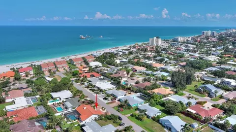 View/Area - 429 Darling Dr, Venice, FL 34285 photo 4 of 13