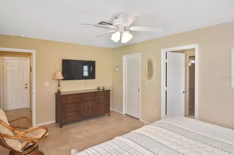 Bedroom - 429 Darling Dr, Venice, FL 34285 photo 3 of 10