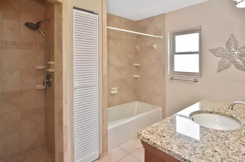 Bath - 429 Darling Dr, Venice, FL 34285 photo 1 of 5