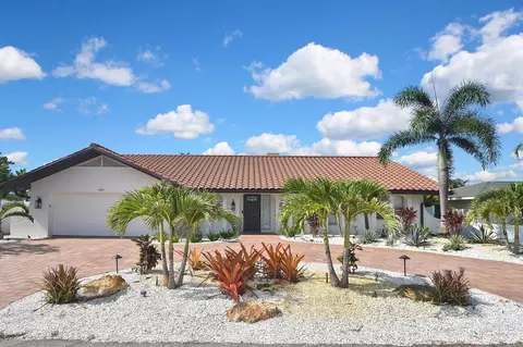 Exterior - 429 Darling Dr, Venice, FL 34285 photo 21 of 28